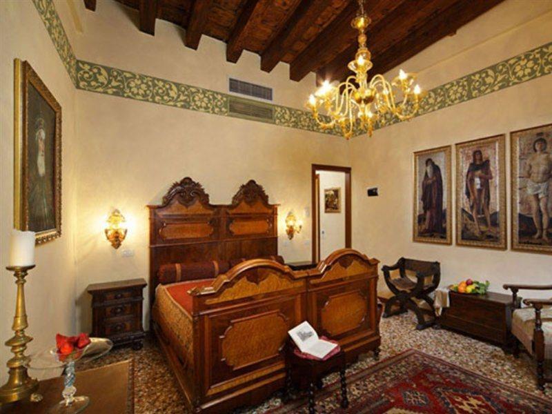 Hotel Palazzo Priuli Venice